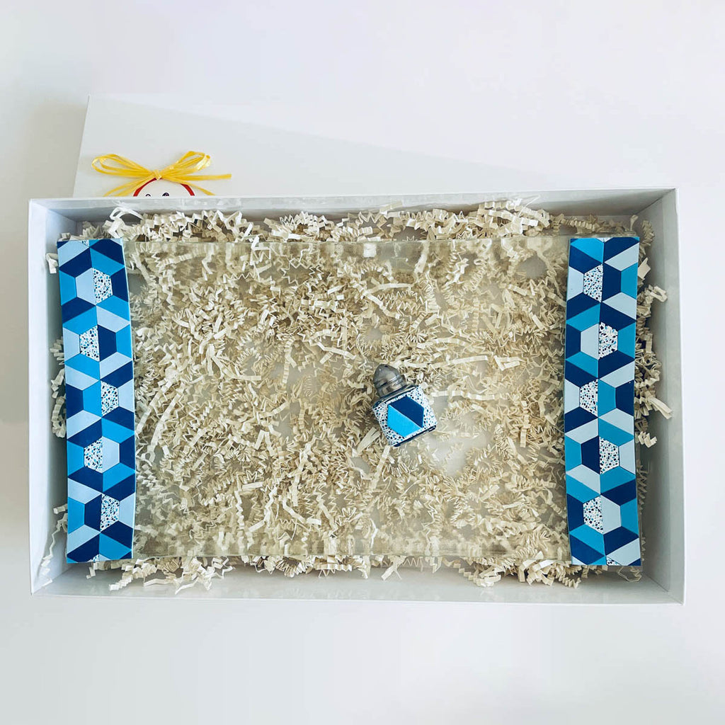 Glass Challah Board, Challah Plate, Judaica, Handmade, Personalized, Glass Shabbat Tray, Jewish, Judaica Art, Jewish Wedding gift, Hexagon Blue