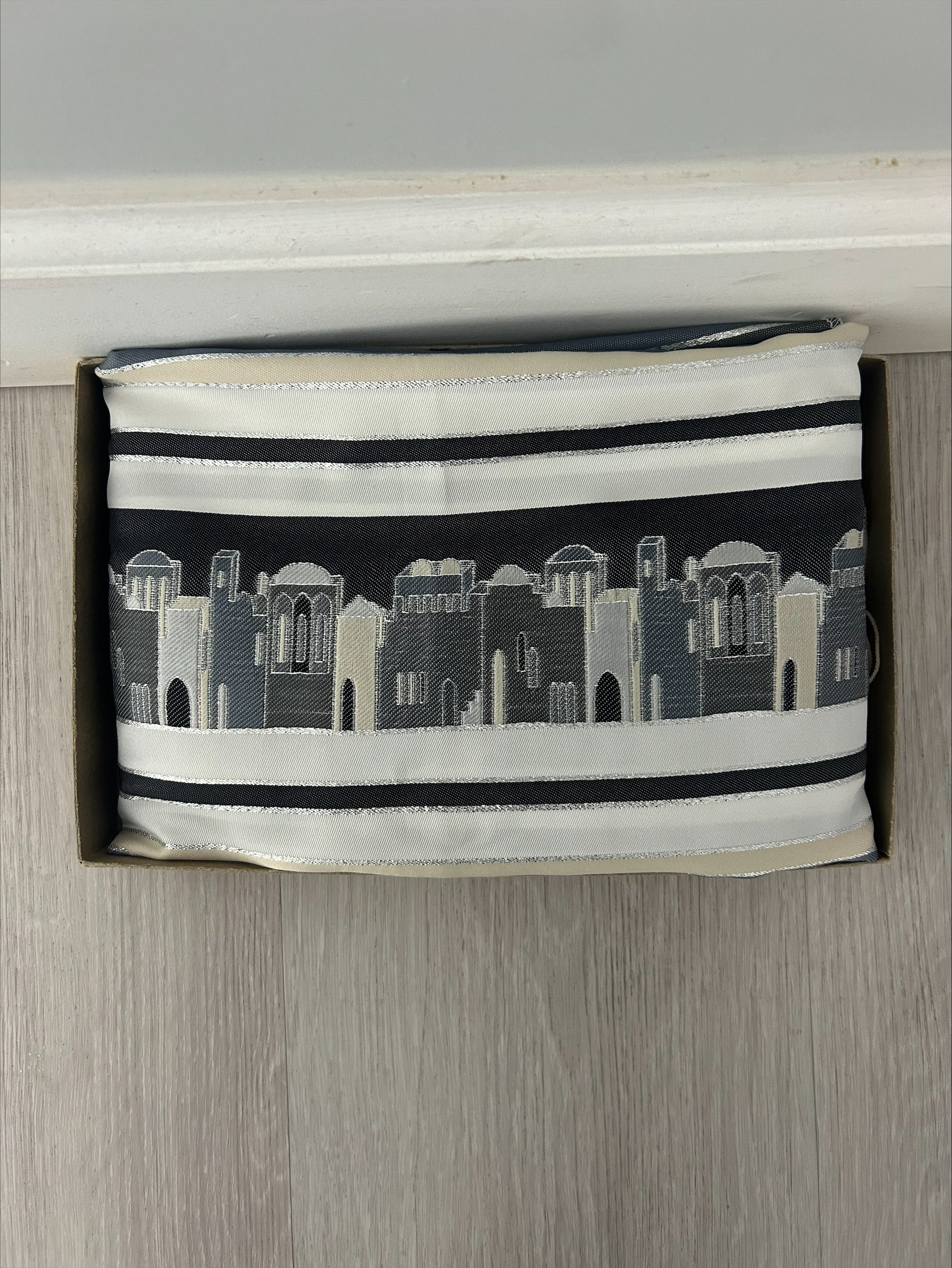 Sisterhood Ziontalis Jerusalem Talit